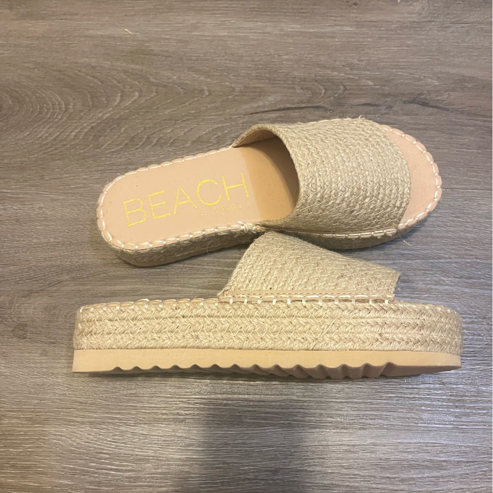 Beach by matisse sandals womens sz 9 tan